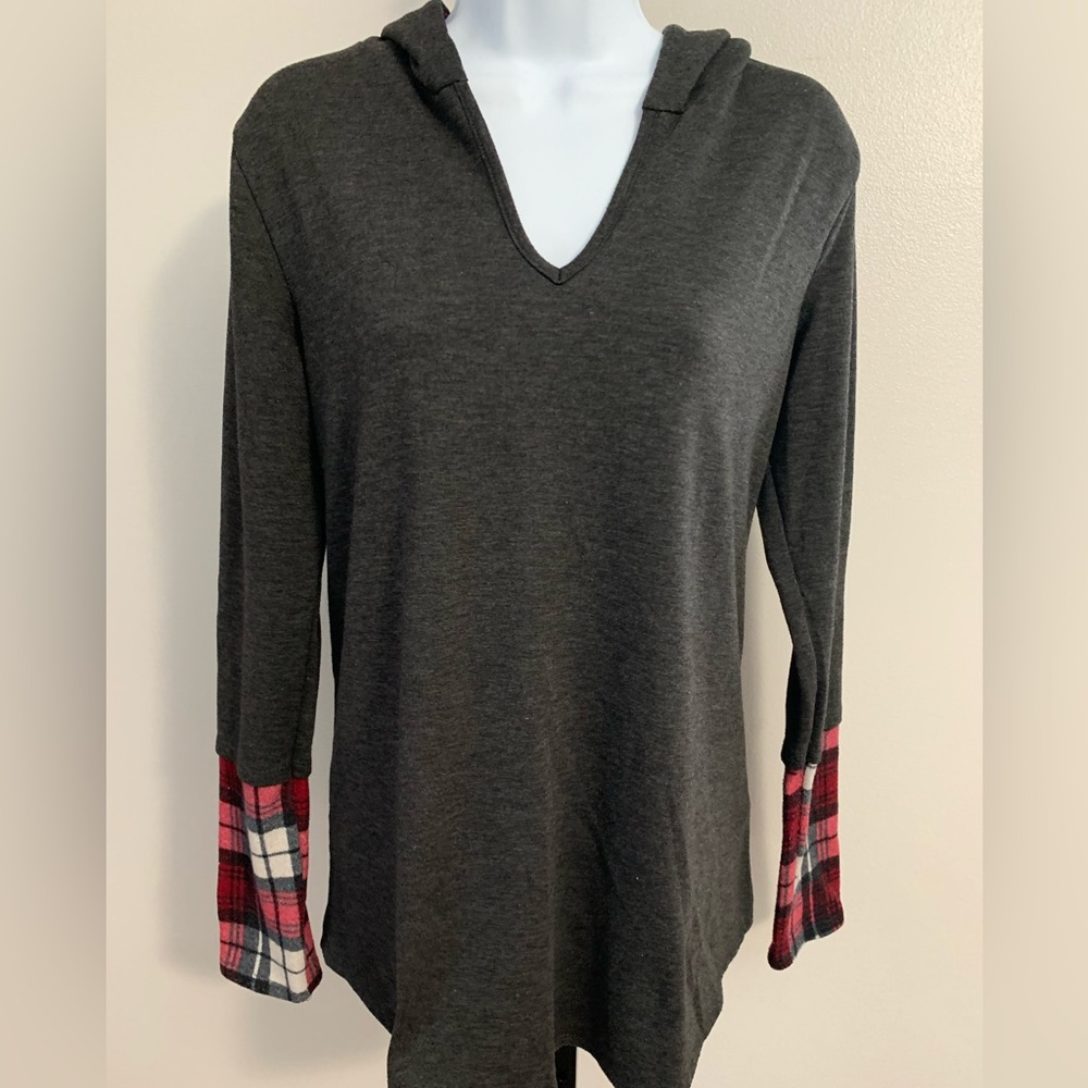 Vanilla Bay Plaid Accent Hoodie